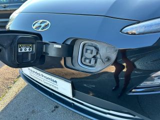 14112 : Hyundai Caen - Trajectoire Automobiles - HYUNDAI Kona - Kona - Phantom Black Métal - Traction - Electrique