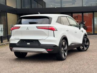 54520 : Hyundai Nancy - Théobald Automobiles - MITSUBISHI Grandis - Grandis - Blanc - Traction - Hybride : Essence/Electrique