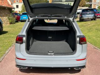 75010 : Hyundai Paris Nord - Goncourt Automobiles - VOLKSWAGEN GOLF SW R-Line - GOLF VIII - Gris - Automate sequentiel - Diesel