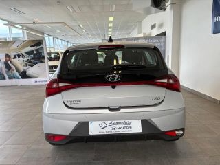 75010 : Hyundai Paris Nord - Goncourt Automobiles - HYUNDAI i20 Business - i20 III - Gris - Automate sequentiel - Essence sans plomb
