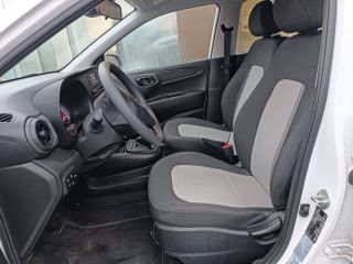 92250 : Hyundai Motor Company - HYUNDAI i10 - i10 - Polar White - Traction - Essence