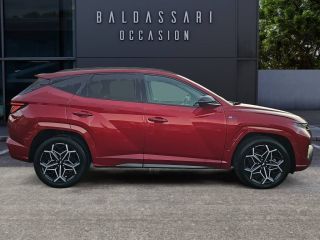 75010 : Hyundai Paris Nord - Goncourt Automobiles - HYUNDAI TUCSON N Line Executive - TUCSON IV - Rouge - Boîte automatique - Essence / Courant électrique