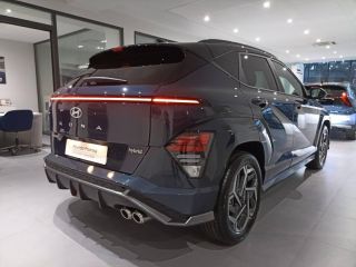 78180 : Hyundai Montigny-le-Bretonneux - Courtois Automobiles - HYUNDAI Kona - Kona - Denim Blue prl mtl/Toit/rétros Black - Traction - Hybride : Essence/Electrique