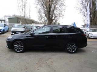 75010 : Hyundai Paris Nord - Goncourt Automobiles - HYUNDAI i30 SW Creative - i30 III - Noir - Boîte séquentielle - Essence sans plomb