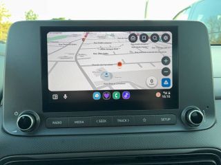 75010 : Hyundai Paris Nord - Goncourt Automobiles - HYUNDAI KONA HYBRID Initia - KONA - Bleu - Automate sequentiel - Essence / Courant électrique