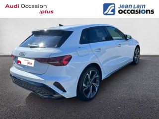75010 : Hyundai Paris Nord - Goncourt Automobiles - AUDI A3 SPORTBACK S line - A3/S3/RS3 IV - BLANC GLACIER METALLISE - Automate sequentiel - Essence sans plomb