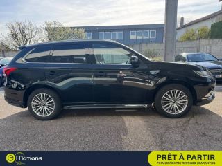 54520 : Hyundai Nancy - Théobald Automobiles - MITSUBISHI Outlander - Outlander - Amethyst Black - Transmission intégrale - Hybride rechargeable : Essence/Electrique