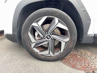 75010 : Hyundai Paris Nord - Goncourt Automobiles - HYUNDAI TUCSON Creative - TUCSON IV - BLANC - Boîte automatique - Essence / Courant électrique