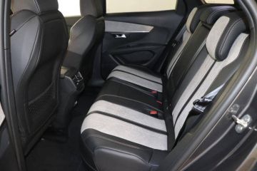 75010 : Hyundai Paris Nord - Goncourt Automobiles - PEUGEOT 3008 GT - 3008 II - GRIS - Boîte automatique - Essence / Courant électrique