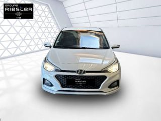 75010 : Hyundai Paris Nord - Goncourt Automobiles - HYUNDAI i20 Initia - i20 II - BLANC - Boîte manuelle - Essence sans plomb