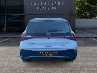 75010 : Hyundai Paris Nord - Goncourt Automobiles - HYUNDAI i20 Intuitive - i20 III - Blanc - Boîte manuelle - Essence sans plomb