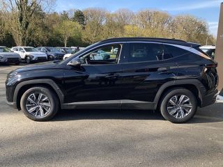 75010 : Hyundai Paris Nord - Goncourt Automobiles - HYUNDAI TUCSON Creative - TUCSON IV - Noir - Boîte automatique - Essence / Courant électrique