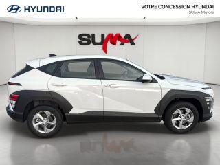 75010 : Hyundai Paris Nord - Goncourt Automobiles - HYUNDAI KONA Intuitive - KONA II - Blanc - Automate sequentiel - Essence / Courant électrique