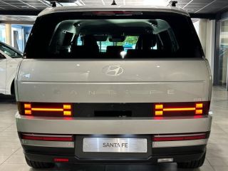 54520 : Hyundai Nancy - Théobald Automobiles - HYUNDAI Santa Fe - Santa Fe - Typhoon Silver Métal - Transmission intégrale - Hybride rechargeable : Essence/Electrique