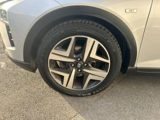 14112 : Hyundai Caen - Trajectoire Automobiles - HYUNDAI Bayon - Bayon - Sleek Silver Métal - Traction - Essence/Micro-Hybride