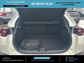 86000 : Hyundai Poitiers - Eco des Nations - MAZDA MX-30 - MX-30 - Blanc - Traction - Electrique
