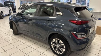 75010 : Hyundai Paris Nord - Goncourt Automobiles - HYUNDAI KONA ELECTRIC Intuitive - KONA ELECTRIQUE - Bleu - Automate à fonct. Continu - Courant électrique