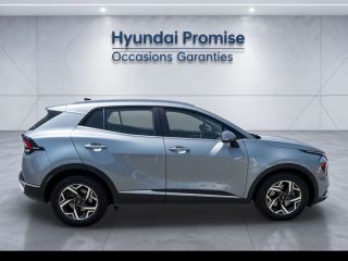 49300 : Hyundai Cholet - Océane Auto - KIA SPORTAGE Active - SPORTAGE V - Gris - Boîte manuelle - Essence sans plomb