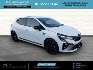 75010 : Hyundai Paris Nord - Goncourt Automobiles - RENAULT CLIO V Esprit Alpine - CLIO V - Blanc - Boîte hybride multimode - Essence / Courant électrique