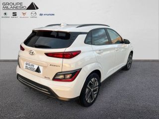 75010 : Hyundai Paris Nord - Goncourt Automobiles - HYUNDAI KONA ELECTRIC Intuitive - KONA ELECTRIC (12/2020-08/2023) - blanc - Automate à fonct. Continu - Courant électrique
