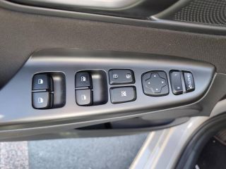 92250 : Hyundai Motor Company - HYUNDAI Kona - Kona - Cyber Grey Métal - Traction - Essence/Micro-Hybride