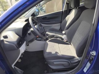 92250 : Hyundai Motor Company - HYUNDAI Bayon - Bayon - Gris - Traction - Essence/Micro-Hybride