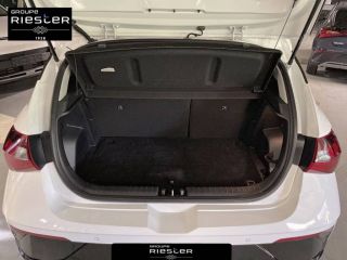 75010 : Hyundai Paris Nord - Goncourt Automobiles - HYUNDAI i20 Intuitive - i20 III - BLANC - Automate sequentiel - Essence sans plomb