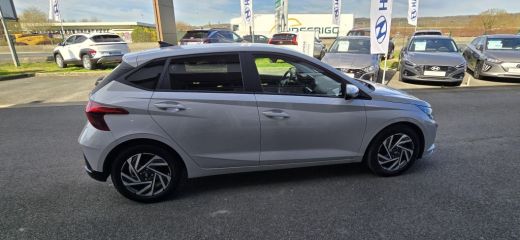 75010 : Hyundai Paris Nord - Goncourt Automobiles - HYUNDAI i20 Intuitive - i20 III - Gris - Automate sequentiel - Essence sans plomb