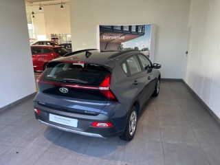 92250 : Hyundai Motor Company - HYUNDAI Bayon - Bayon - Aurora Grey Métal - Traction - Essence/Micro-Hybride