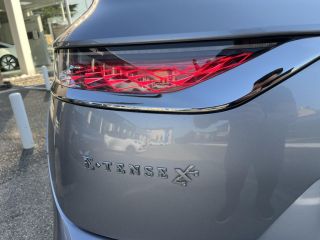 38200 : Hyundai Vienne - Groupe Central Autos - DS DS7 CROSSBACK Grand Chic - DS 7 - Gris - Boîte automatique - Essence / Courant électrique