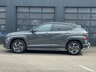 54520 : Hyundai Nancy - Théobald Automobiles - HYUNDAI Kona - Kona - Ecotronic Gray prl mtl/Toit/rétros Black - Traction - Hybride : Essence/Electrique