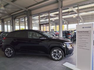 38300 : Hyundai Bourgoin-Jallieu - CENTRAL MOTOR LYON - HYUNDAI KONA ELECTRIC Executive - KONA ELECTRIQUE - Noir - Automate à fonct. Continu - Courant électrique