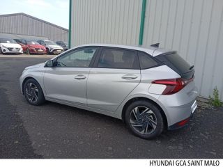 35400 : Hyundai Saint-Malo - GCA - HYUNDAI i20 - i20 - Sleek Silver Métal - Traction - Essence/Micro-Hybride