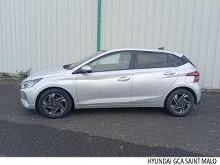 35400 : Hyundai Saint-Malo - GCA - HYUNDAI i20 - i20 - Sleek Silver Métal - Traction - Essence/Micro-Hybride