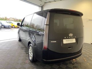 75010 : Hyundai Paris Nord - Goncourt Automobiles - HYUNDAI STARIA Creative - STARIA - Noir - Boîte automatique - Essence / Courant électrique