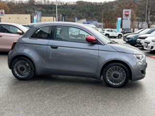 75010 : Hyundai Paris Nord - Goncourt Automobiles - FIAT 500e BERLINE MY22 SERIE 1 STEP 2 (RED) - 500 III ELECTRIQUE - Gris - Automate à fonct. Continu - Courant électrique