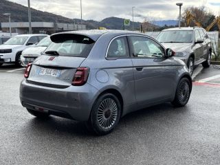 75010 : Hyundai Paris Nord - Goncourt Automobiles - FIAT 500e BERLINE MY22 SERIE 1 STEP 2 (RED) - 500 III ELECTRIQUE - Gris - Automate à fonct. Continu - Courant électrique