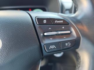 92250 : Hyundai Motor Company - HYUNDAI Kona - Kona - Teal Métal - Traction - Electrique