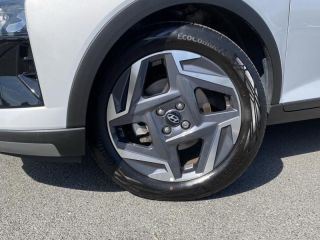 92250 : Hyundai Motor Company - HYUNDAI Bayon - Bayon - Lumen Gray Métal/Toit+rétros Black - Traction - Essence