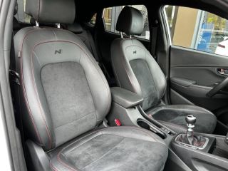 95100 : Hyundai Argenteuil - BNA - HYUNDAI Kona - Kona - Ignite Red - Traction - Essence/Micro-Hybride