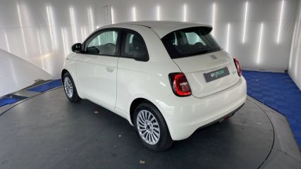 31200 : Hyundai TOULOUSE NORD - AUTO NORD - FIAT 500e BERLINE Nouvelle 500 - 500 III - Blanc - Automate à fonct. Continu - Courant électrique