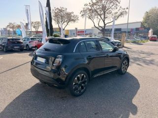 75010 : Hyundai Paris Nord - Goncourt Automobiles - FIAT 600 La Prima - 600 - Noir - Boîte automatique - Essence sans plomb