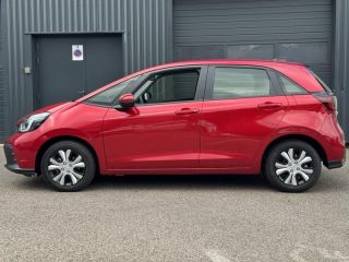 54520 : Hyundai Nancy - Théobald Automobiles - HONDA Jazz - Jazz - Rouge Cristallin Premium métallisé - Traction - Hybride : Essence/Electrique