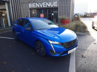 75010 : Hyundai Paris Nord - Goncourt Automobiles - PEUGEOT 308 Allure - 308 III - BLEU - Boîte manuelle - Essence sans plomb