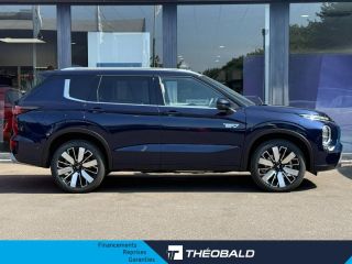 57100 : Hyundai Thionville - Théobald Automobiles - MITSUBISHI Outlander - Outlander - Cosmic Blue Métallisée - Transmission intégrale - Hybride rechargeable : Essence/Electrique