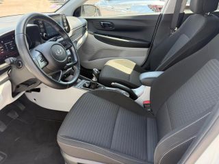 14112 : Hyundai Caen - Trajectoire Automobiles - HYUNDAI i20 - i20 - Polar White - Traction - Essence/Micro-Hybride
