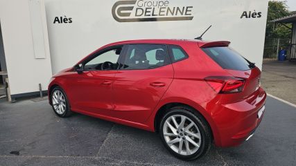 75010 : Hyundai Paris Nord - Goncourt Automobiles - SEAT IBIZA FR - IBIZA V - Rouge - Automate sequentiel - Essence sans plomb