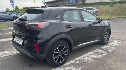 75010 : Hyundai Paris Nord - Goncourt Automobiles - FORD PUMA Titanium - PUMA II - NOIR - Boîte manuelle - Essence sans plomb