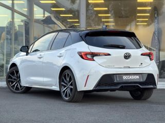 57200 : Hyundai Sarreguemines - Theobald Automobiles - TOYOTA Corolla - Corolla - Blanc Nacré Bi-ton - Traction - Hybride : Essence/Electrique