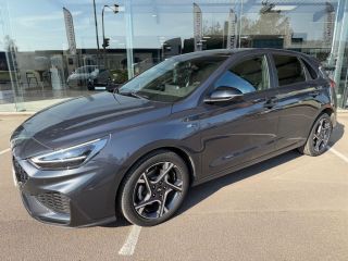 75010 : Hyundai Paris Nord - Goncourt Automobiles - HYUNDAI i30 N Line - i30 III - Gris - Boîte séquentielle - Essence sans plomb